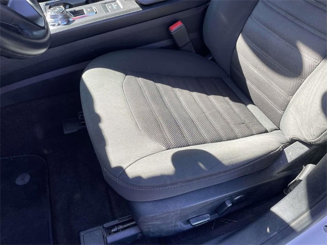 Certified 2020 Ford Fusion SE image 8