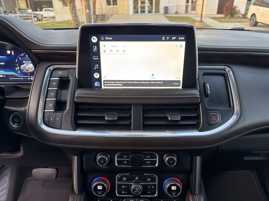 Used 2022 Chevrolet Tahoe Z71 w/ Luxury Package AWD/4WD image 28