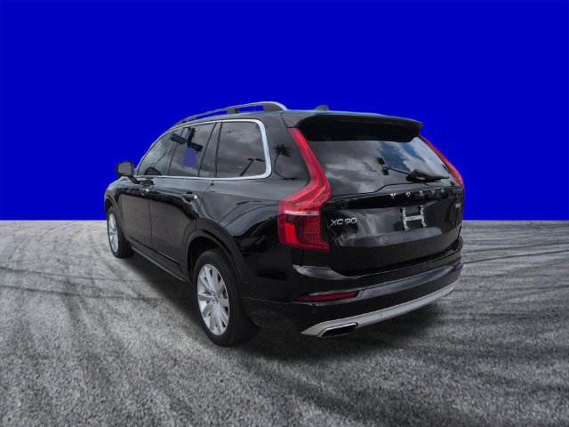 Used 2017 Volvo XC90 T6 Momentum w/ Vision Package AWD/4WD image 6
