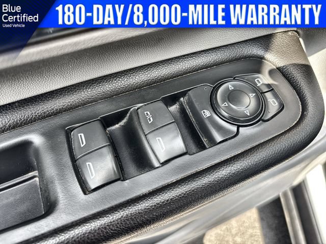 Used 2022 GMC Terrain SLE w/ LPO, Floor Liner Package FWD image 22