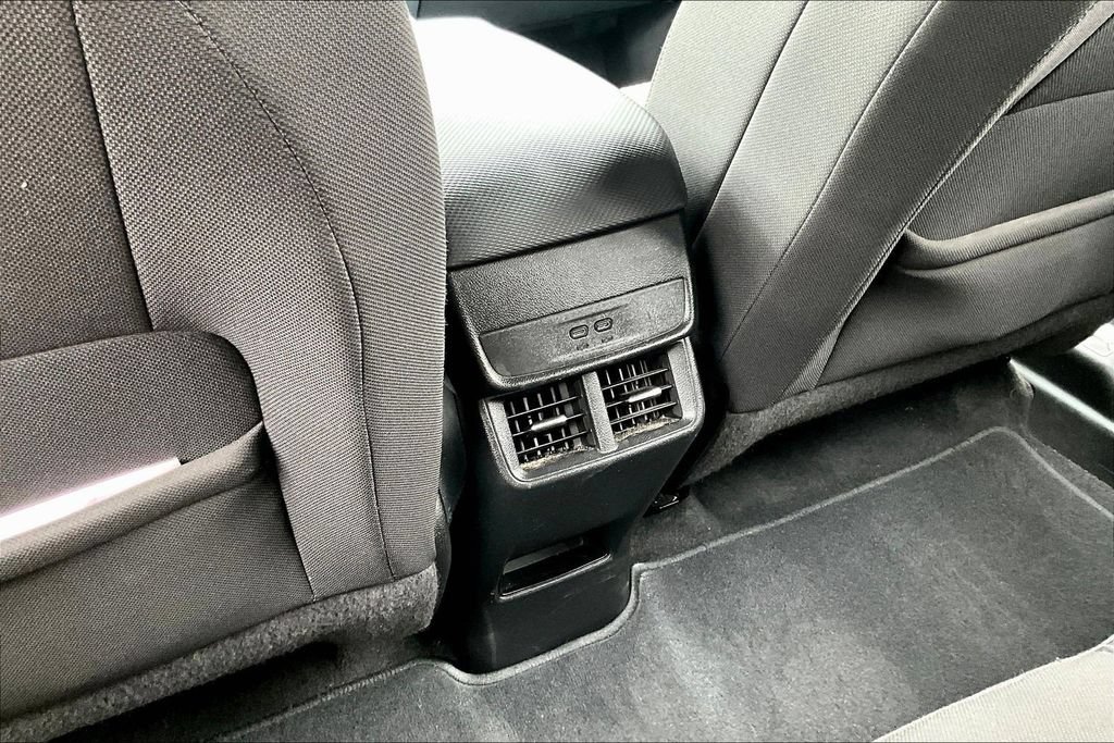 Used 2025 Chevrolet Equinox LT AWD/4WD image 11
