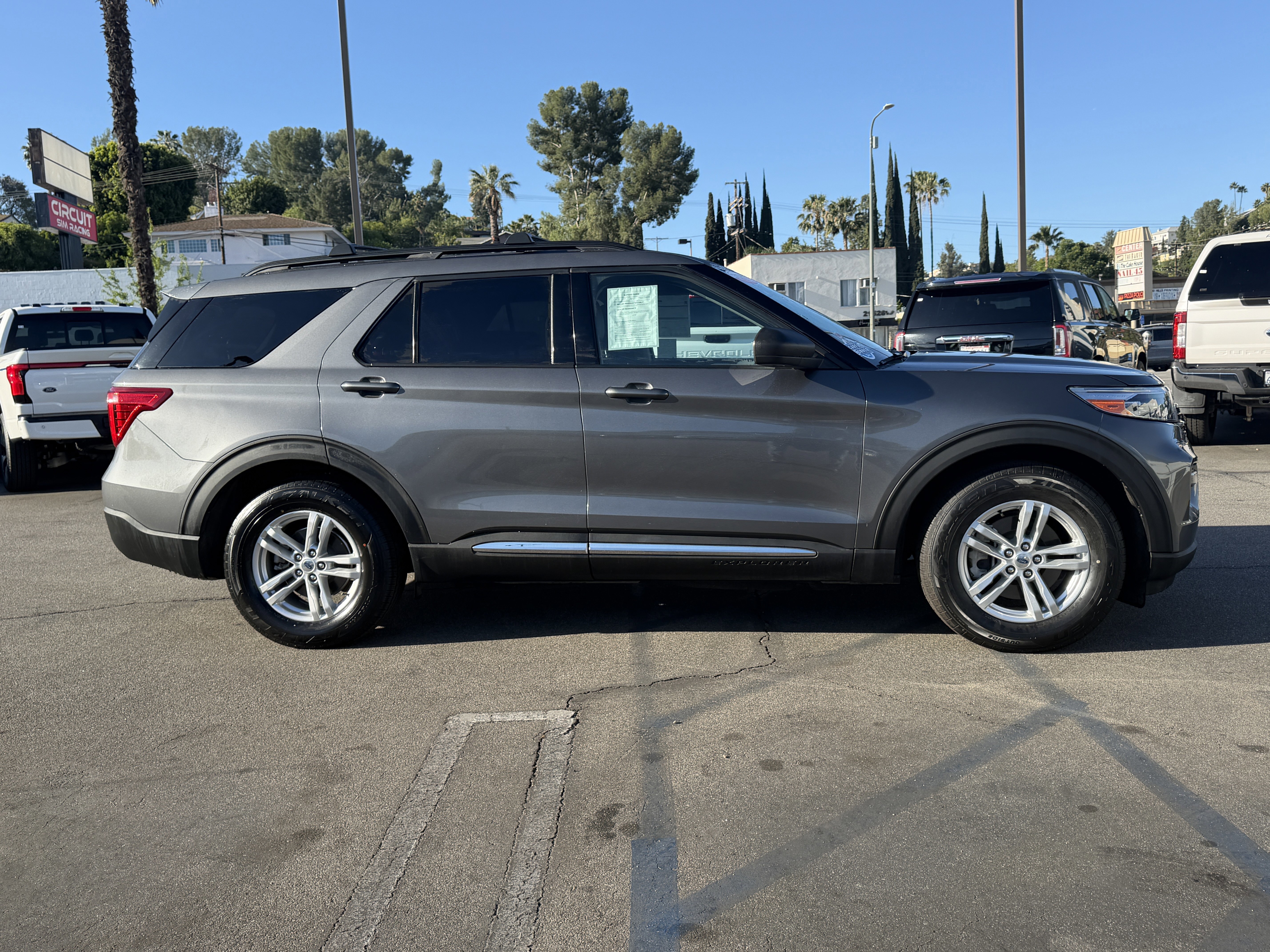 Certified 2023 Ford Explorer XLT w/ Equipment Group 202A RWD image 6