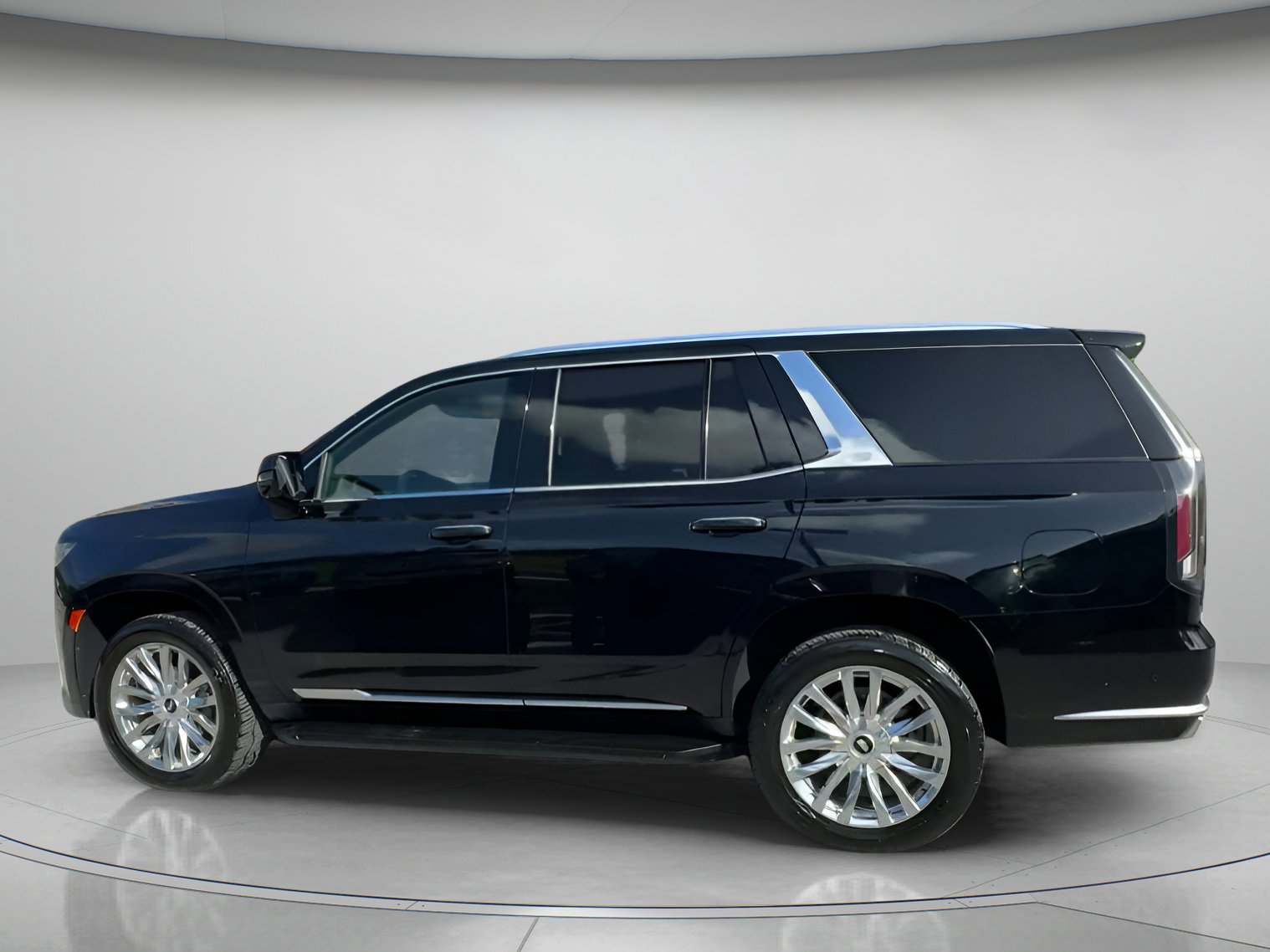 Used 2023 Cadillac Escalade Premium Luxury image 9