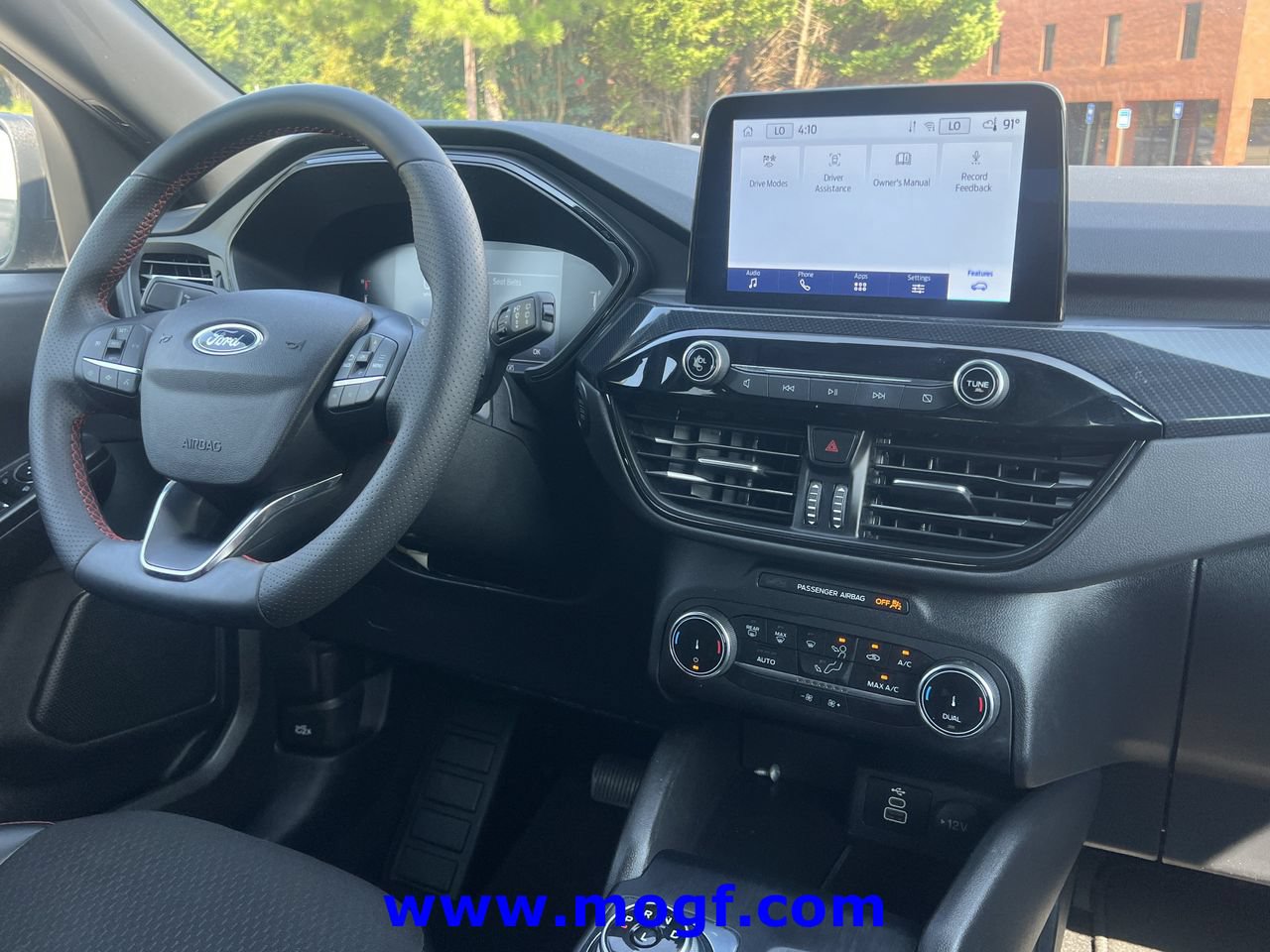 Certified 2025 Ford Escape ST-Line FWD image 6