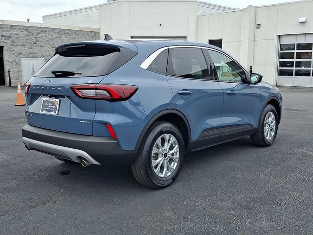 Certified 2024 Ford Escape Active AWD/4WD image 6