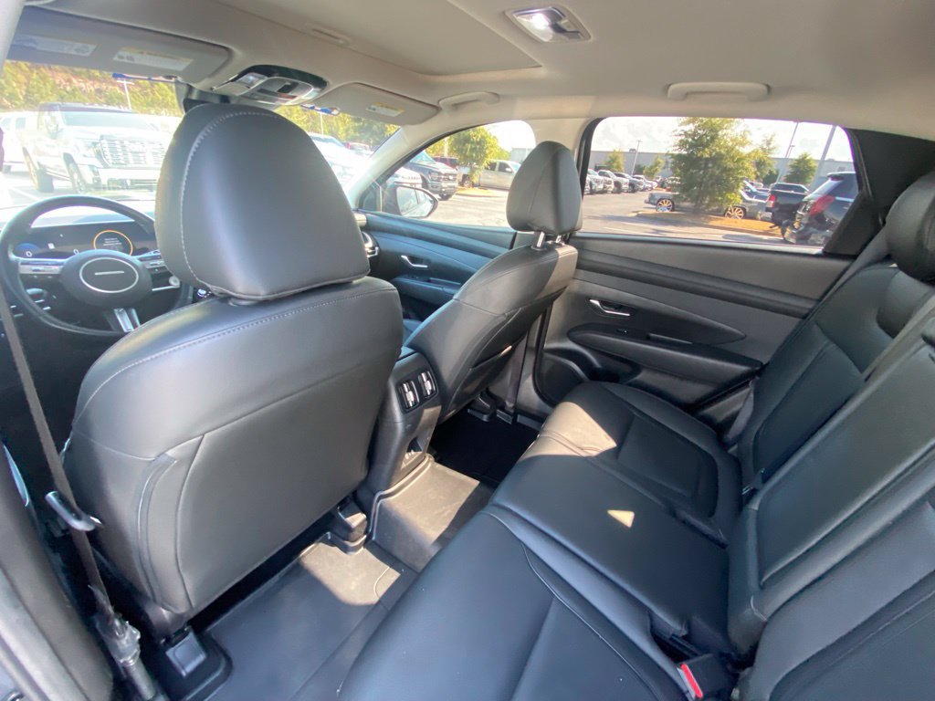 Used 2025 Hyundai Tucson SEL FWD image 25