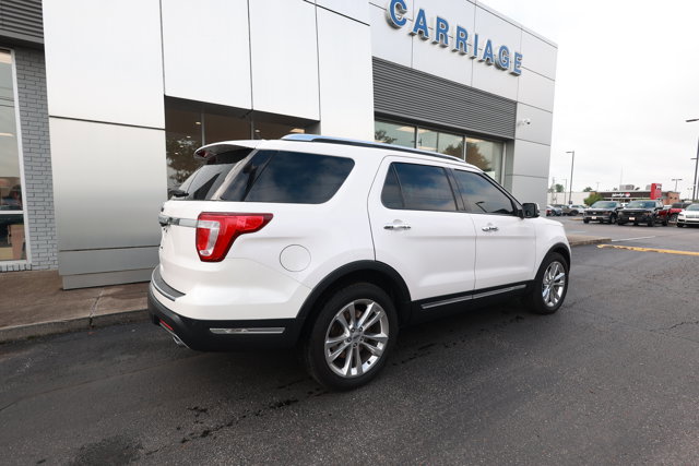 Certified 2019 Ford Explorer Limited w/ Ford Safe & Smart Package FWD image 3