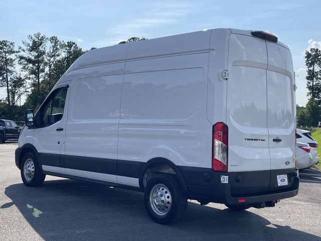 Certified 2026 Ford Transit 250 148 High Roof RWD image 19