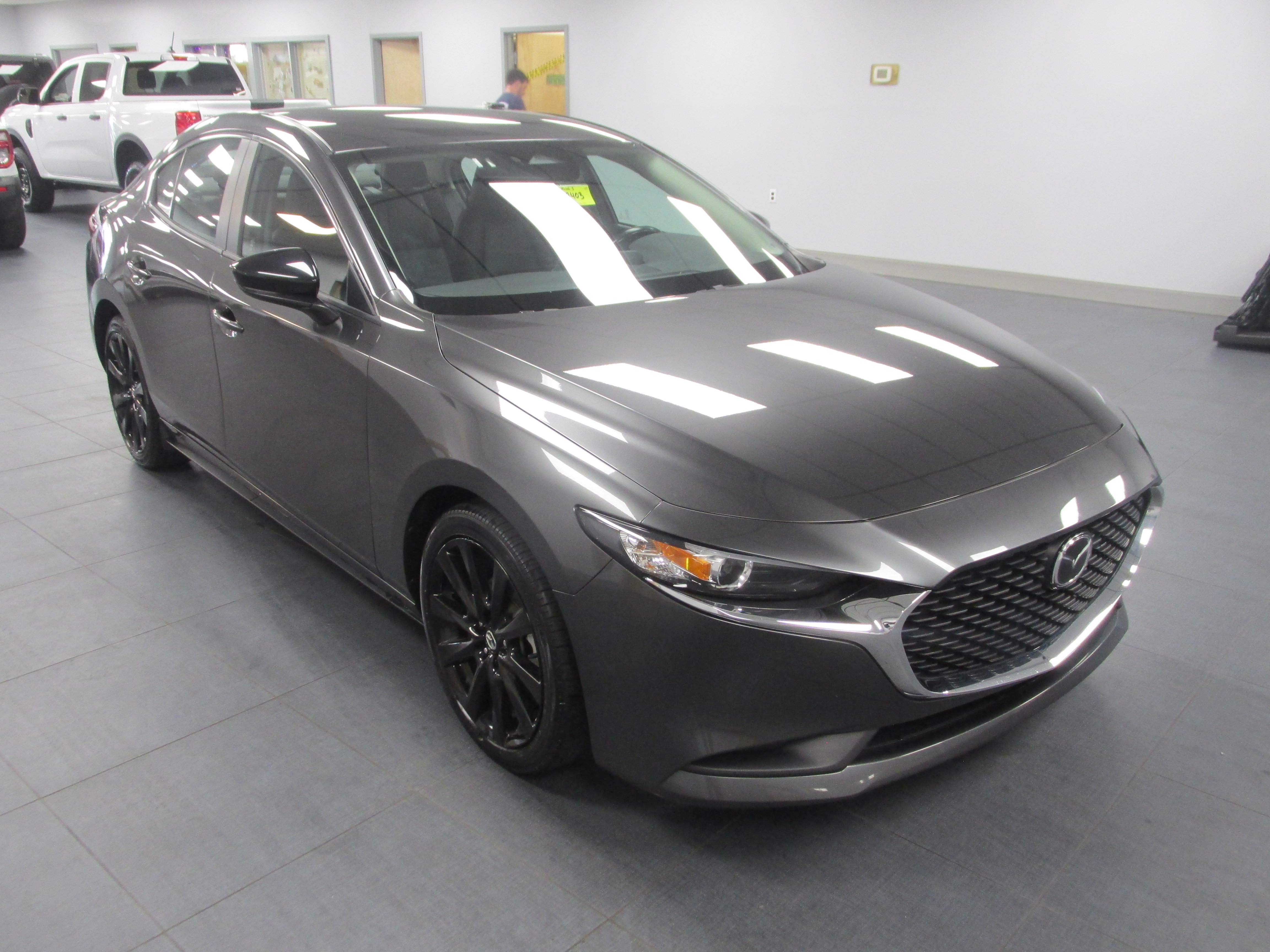 Used 2024 MAZDA MAZDA3 s FWD image 3