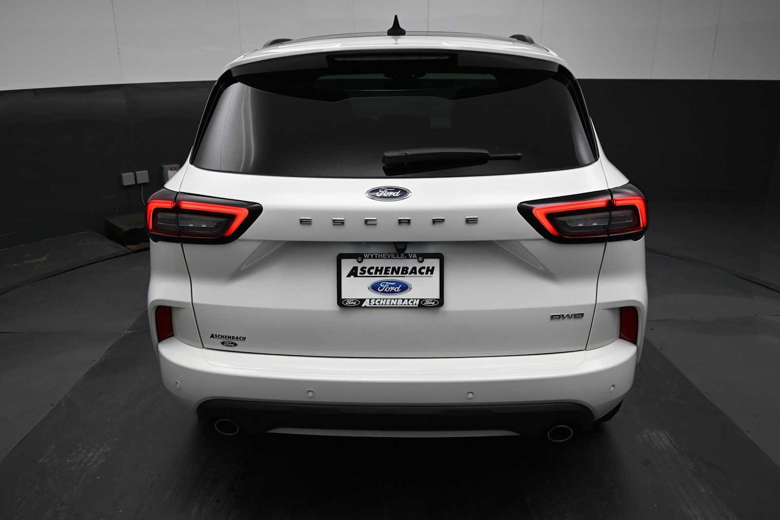 Certified 2025 Ford Escape ST-Line Elite w/ Premium Technology Package AWD/4WD image 20