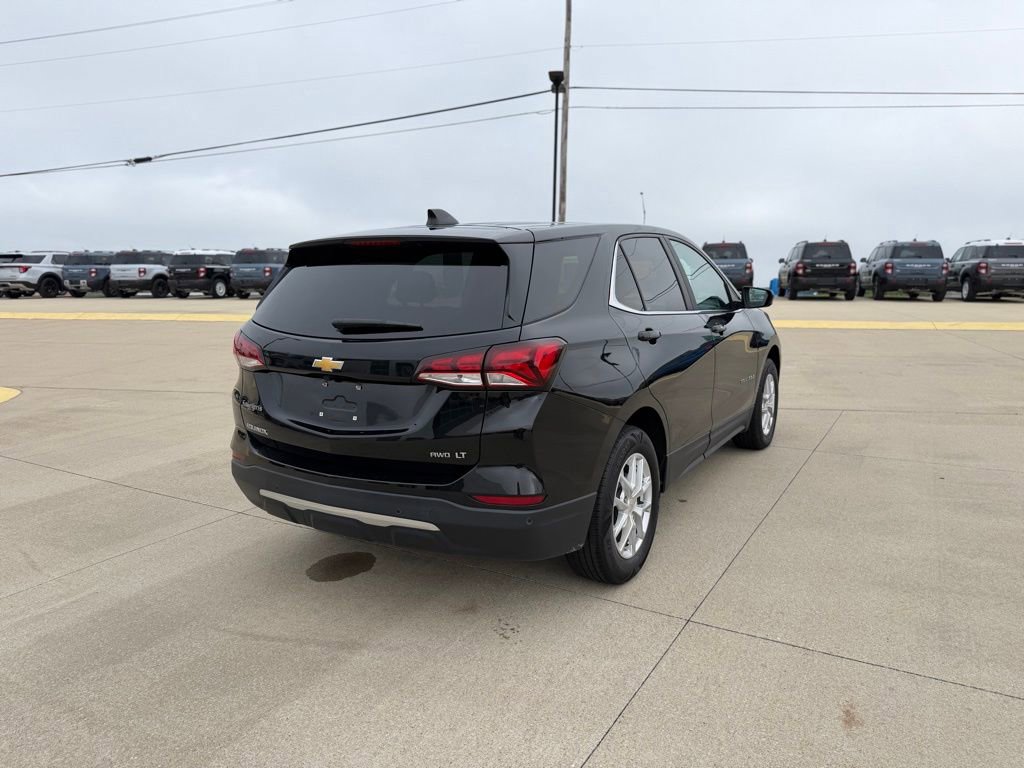 Used 2024 Chevrolet Equinox LT AWD/4WD image 5