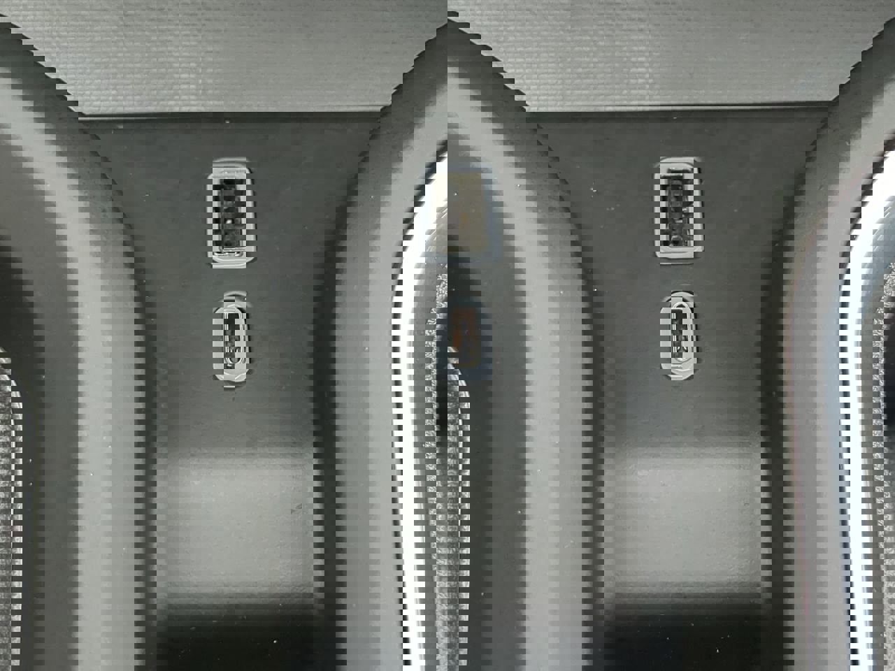 Used 2024 GMC Sierra 3500 Denali w/ Denali Reserve Package image 21