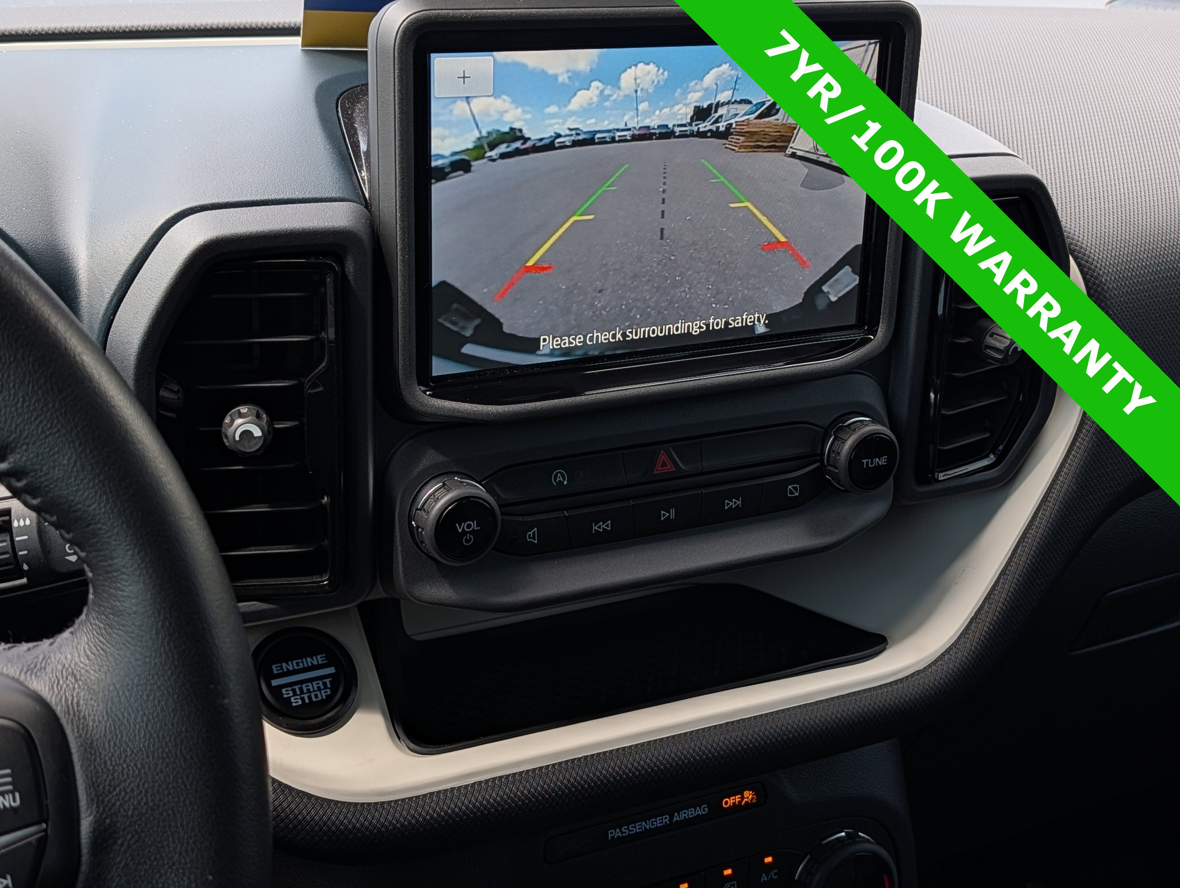 Certified 2023 Ford Bronco Sport Heritage w/ Heritage Convenience Package AWD/4WD image 28