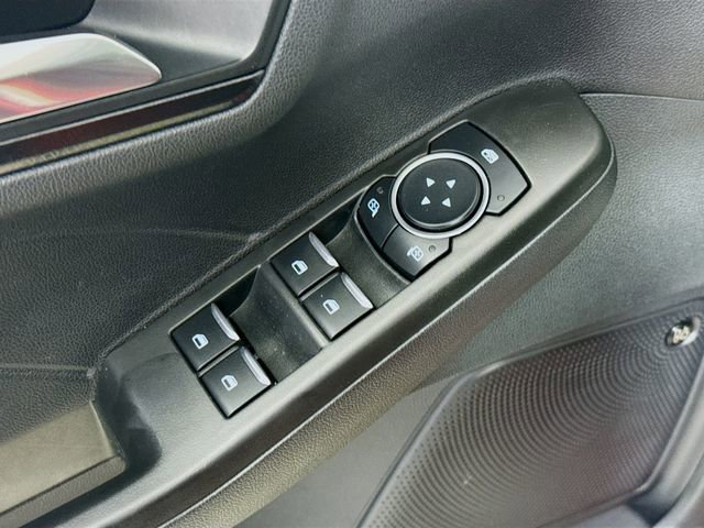 Certified 2022 Ford Escape SEL w/ SEL Stealth AWD Package image 18