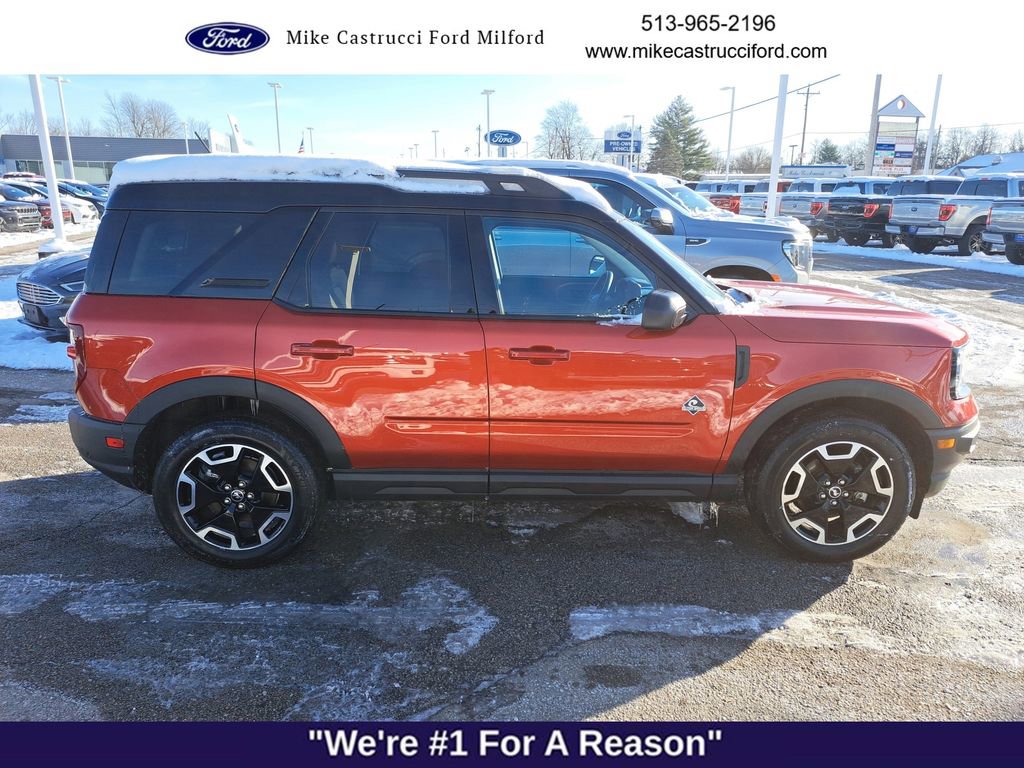 Certified 2023 Ford Bronco Sport Outer Banks w/ Tech Package image 6