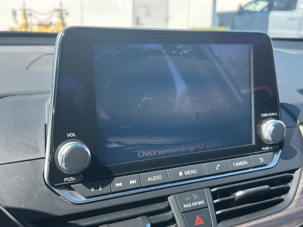 Used 2024 Nissan Altima 2.5 SV image 13