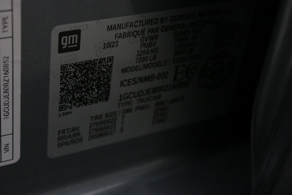 Used 2024 Chevrolet Silverado 1500 High Country w/ High Country Premium Package image 30