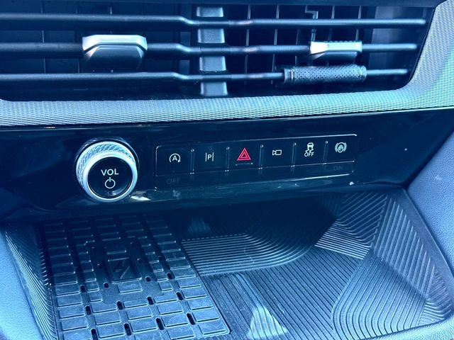 Certified 2025 Ford Explorer ST image 19