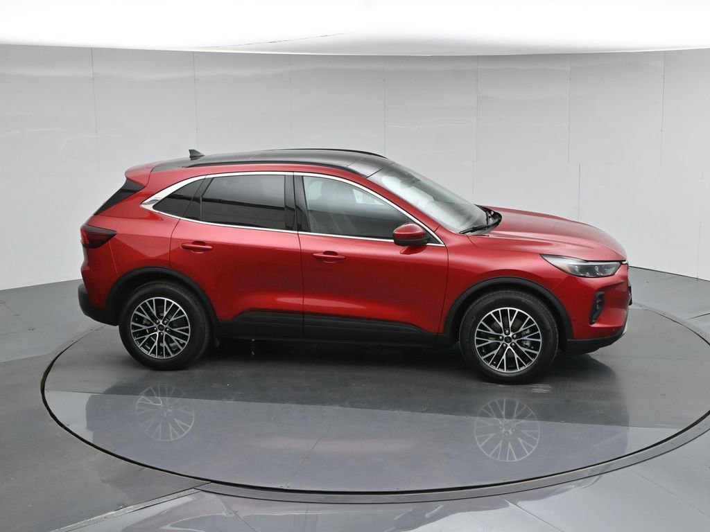 Certified 2023 Ford Escape SE w/ PHEV Premium Package FWD image 56