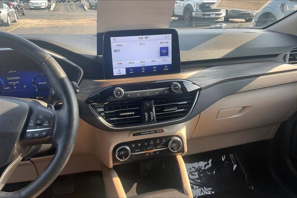 Certified 2020 Ford Escape Titanium AWD/4WD image 5