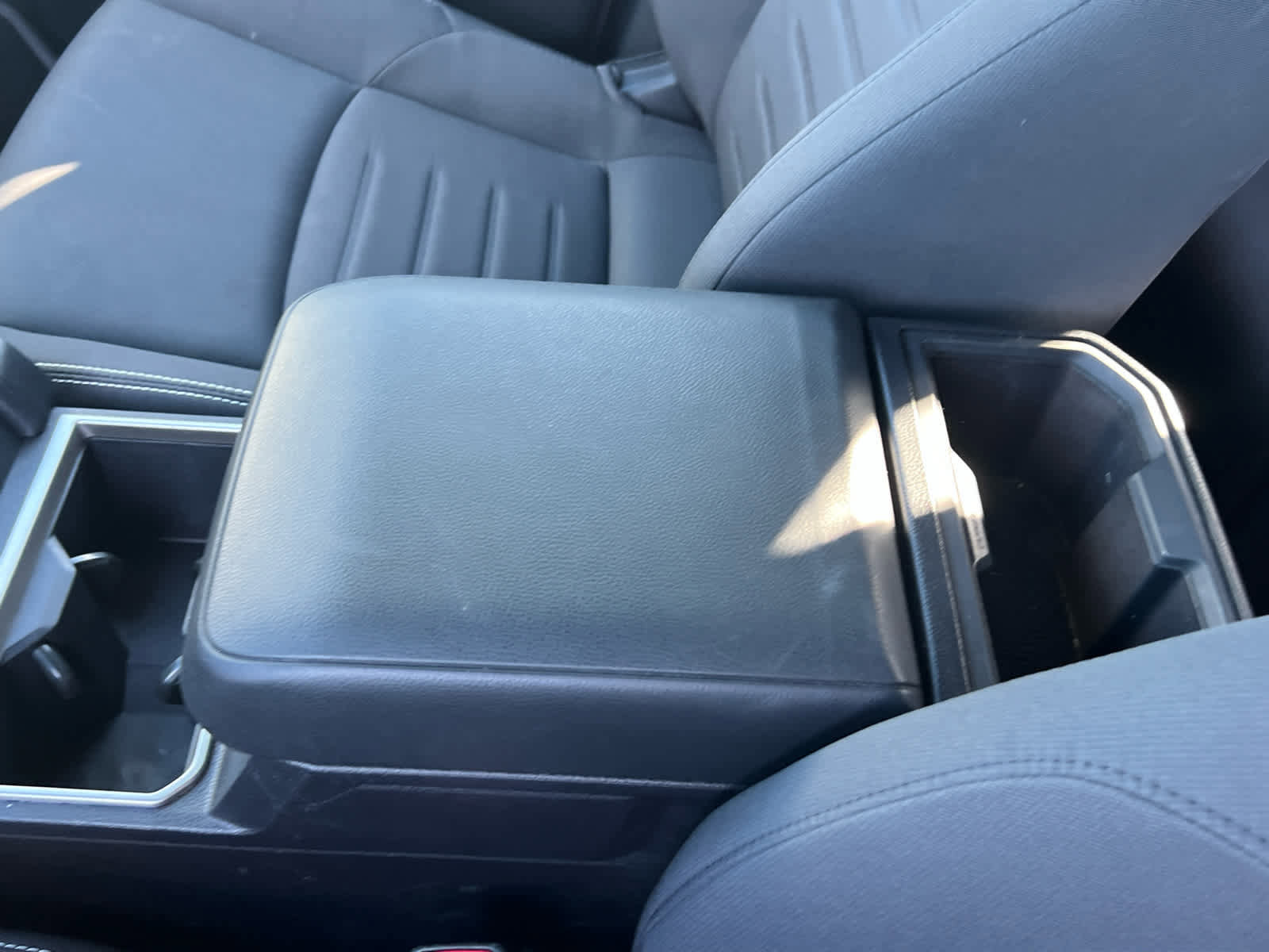 Used 2024 Toyota Tacoma TRD Off-Road image 40