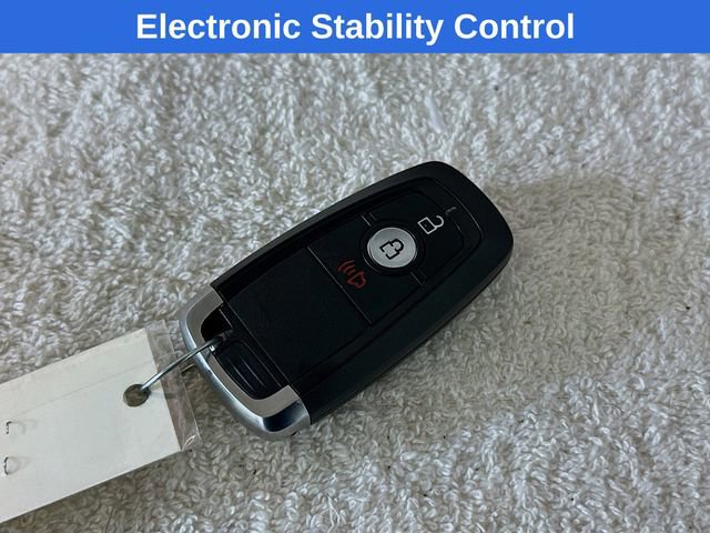 Certified 2020 Ford Escape SE image 29