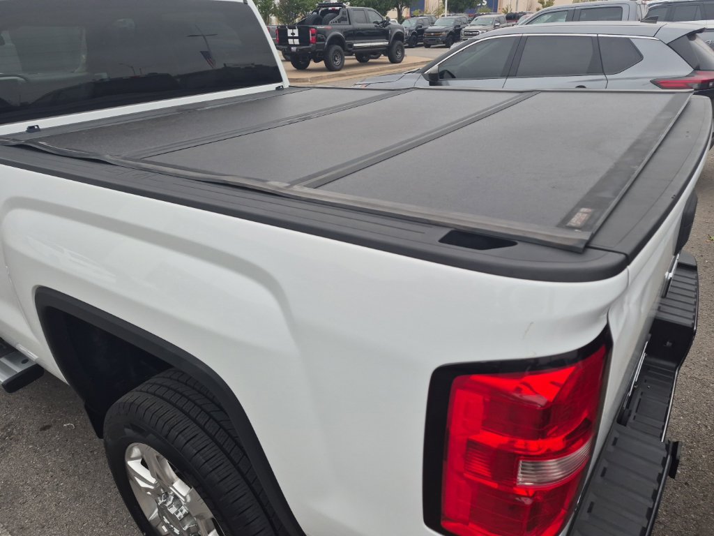 Used 2019 GMC Sierra 2500 SLT w/ Duramax Plus Package AWD/4WD image 20