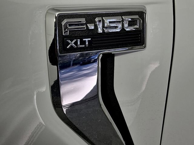 Certified 2022 Ford F150 XLT w/ Equipment Group 302A High image 28