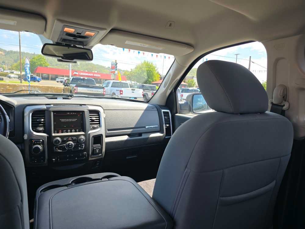 Used 2017 RAM 1500 Big Horn AWD/4WD image 14