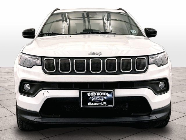 Used 2022 Jeep Compass Latitude AWD/4WD image 3