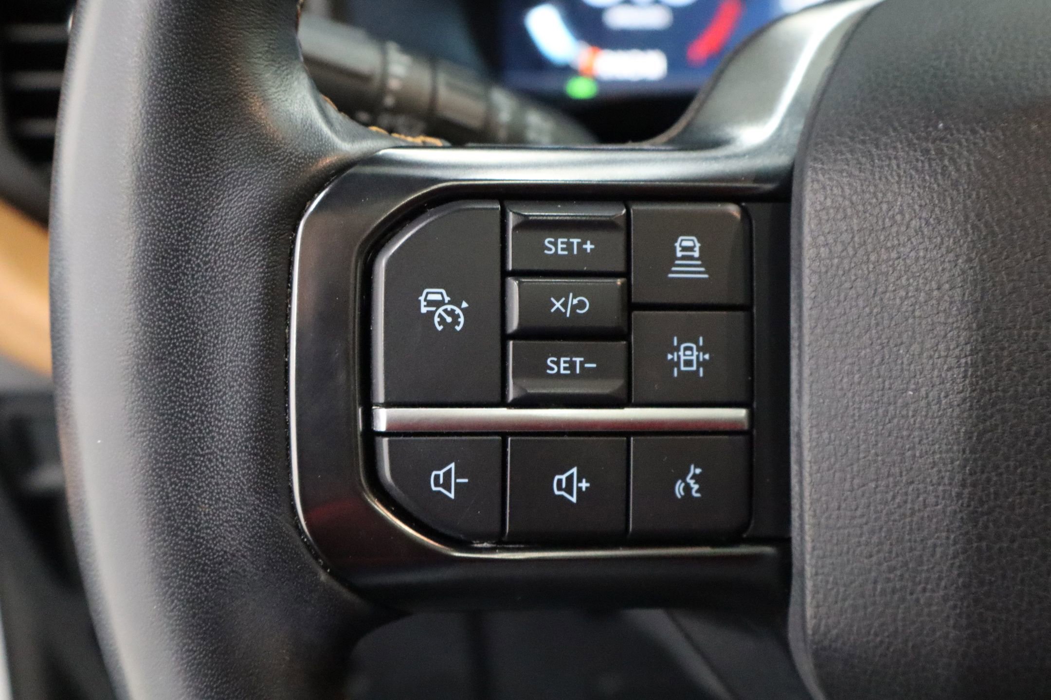 Certified 2023 Ford Expedition Platinum image 18