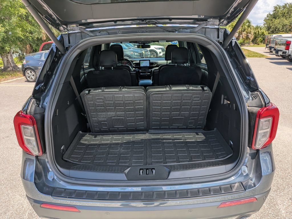 Certified 2024 Ford Explorer ST-Line w/ Class IV Trailer Tow Package RWD image 14