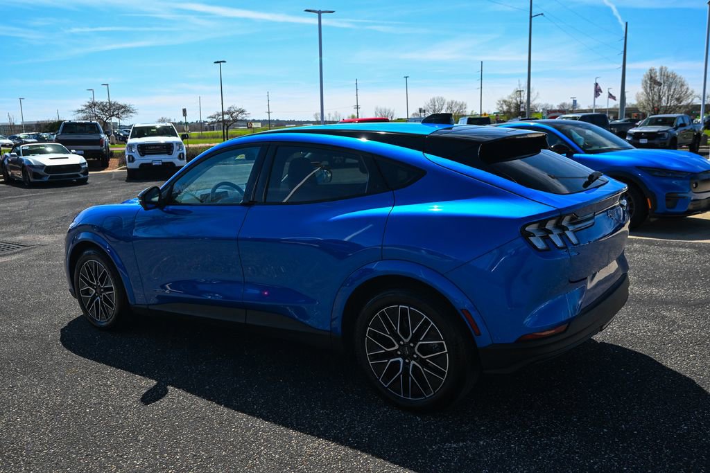 Certified 2025 Ford Mustang Mach-E Premium AWD/4WD image 7