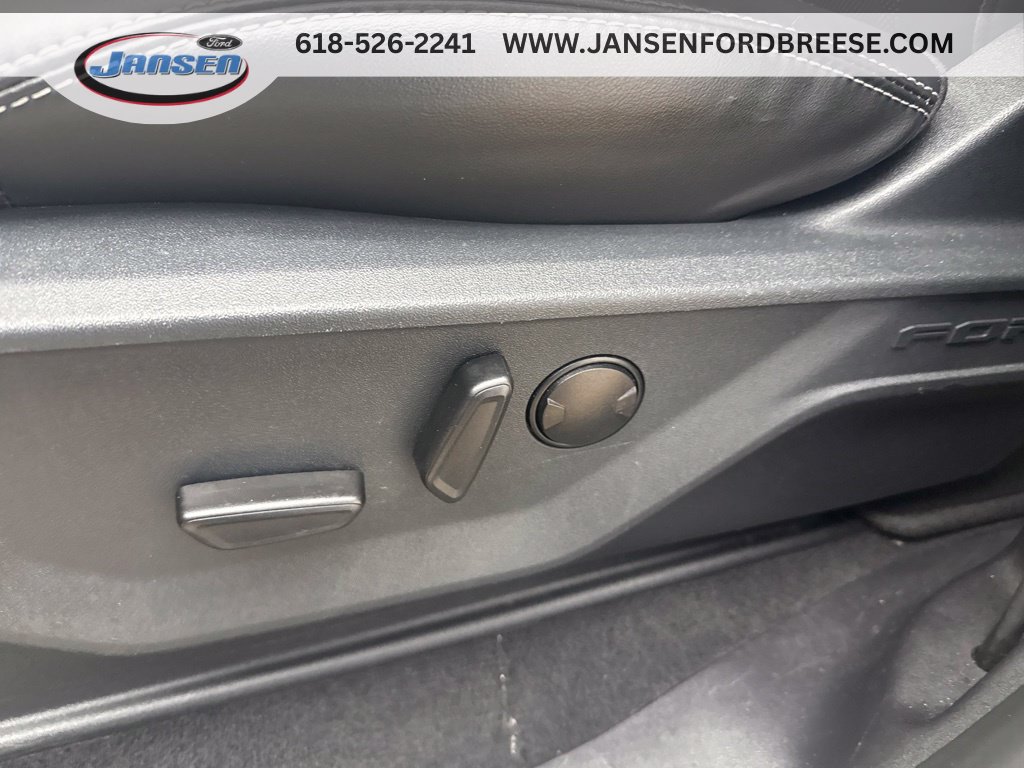 Certified 2025 Ford Expedition Platinum AWD/4WD image 13