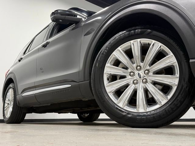 Certified 2020 Ford Explorer Limited w/ Class III Trailer Tow Package RWD image 3