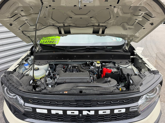 Certified 2025 Ford Bronco Sport Outer Banks w/ Outer Banks Tech Package+ AWD/4WD image 14