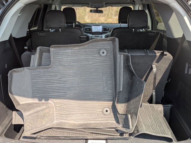 Certified 2022 Ford Explorer XLT w/ Equipment Group 202A image 32