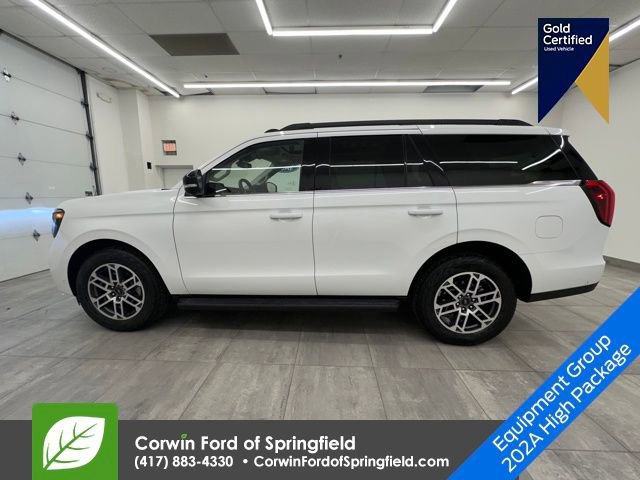 Certified 2025 Ford Expedition Active image 5
