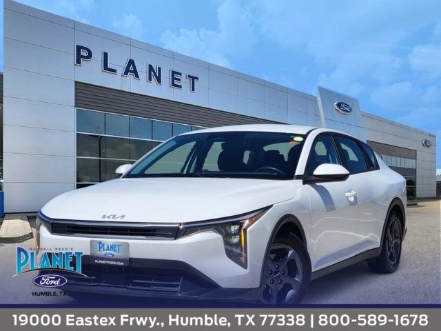Used 2025 Kia K4 FWD video 1