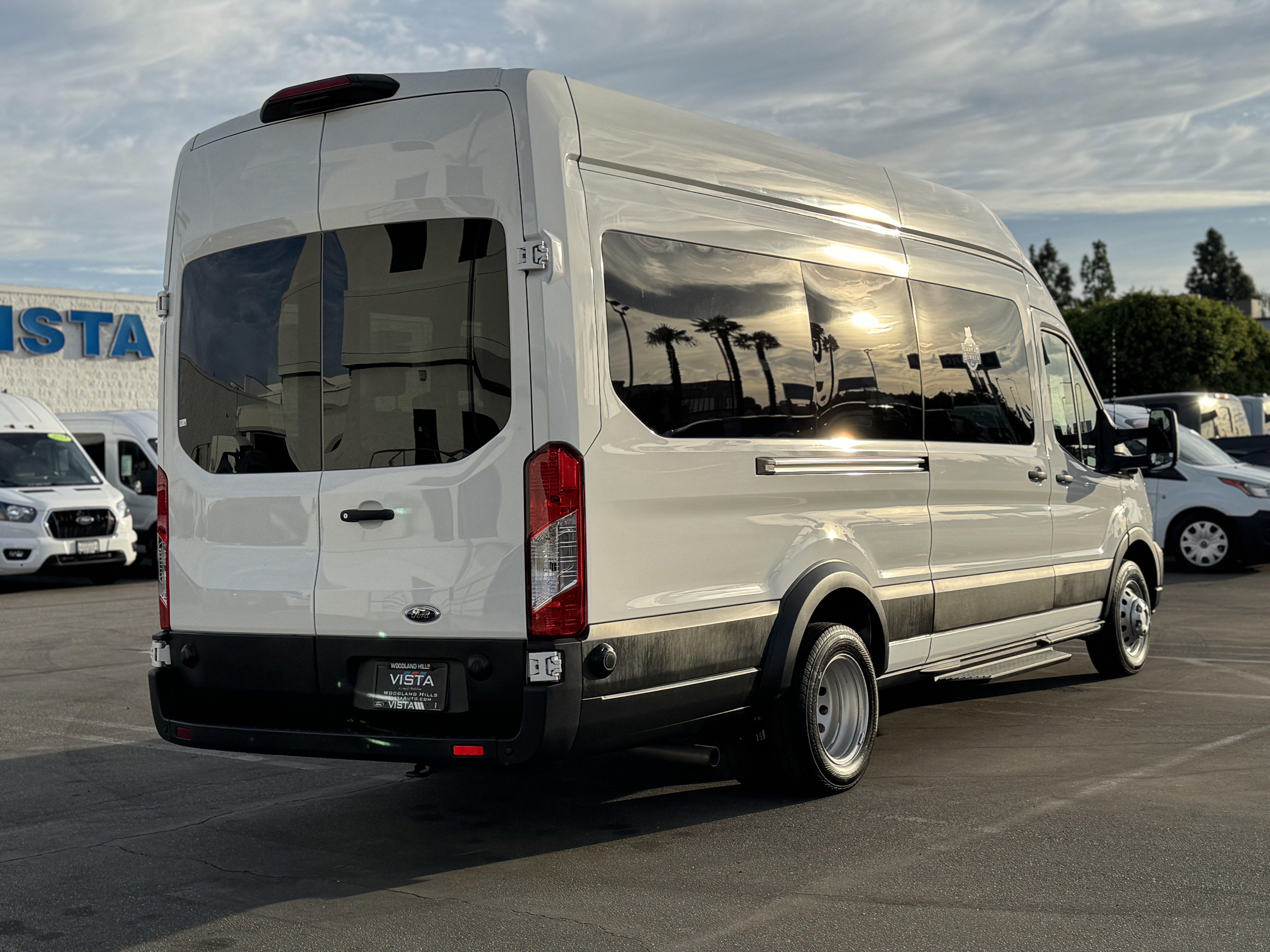 Certified 2023 Ford Transit 350 XL image 5