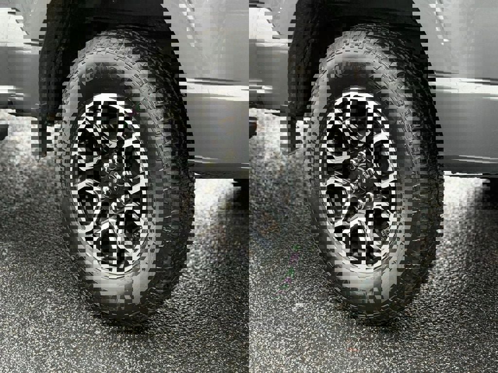 Certified 2023 Ford F150 XLT w/ Equipment Group 302A High image 7