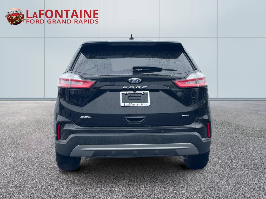 Certified 2024 Ford Edge SEL AWD/4WD image 6