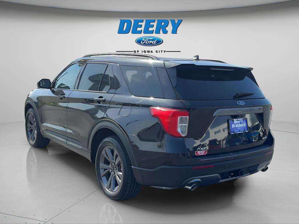Certified 2024 Ford Explorer XLT w/ Equipment Group 202A AWD/4WD image 3