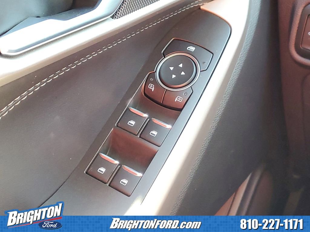 Certified 2024 Ford Explorer XLT AWD/4WD image 17