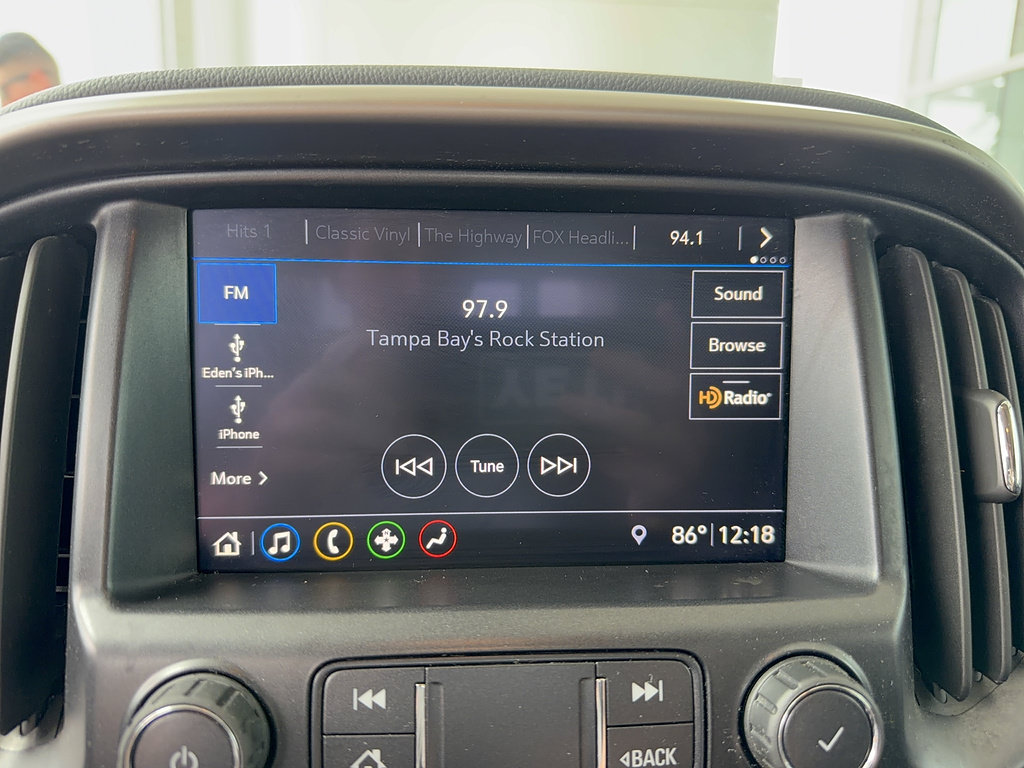 Used 2021 Chevrolet Colorado Z71 AWD/4WD image 19