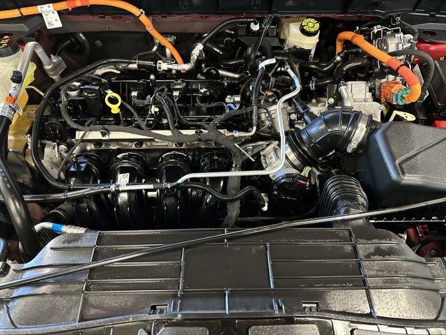 Certified 2025 Ford Escape ST-Line Elite image 39