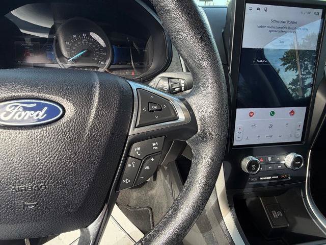 Certified 2024 Ford Edge SEL AWD/4WD image 31