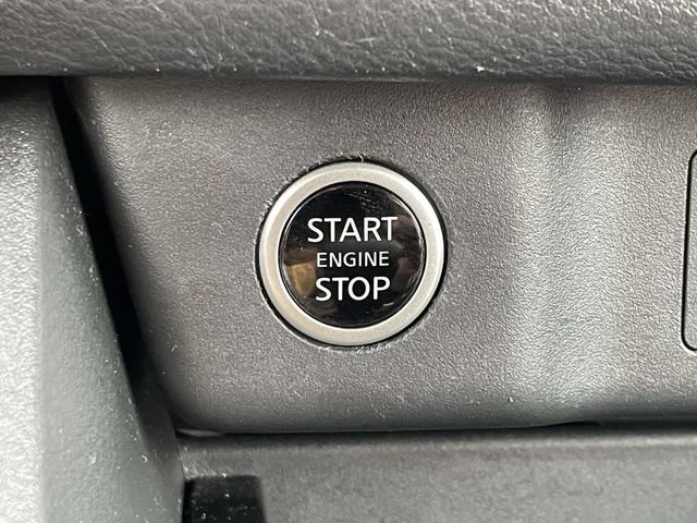 Used 2021 Nissan Rogue SV FWD image 29