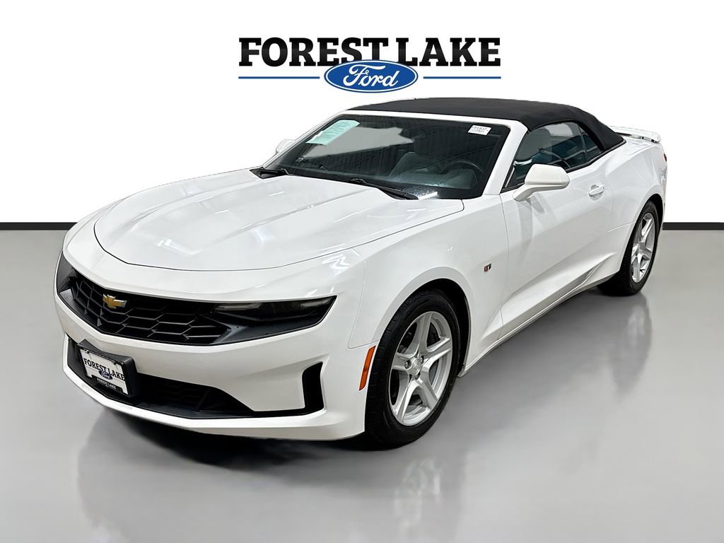 Used 2020 Chevrolet Camaro LT image 3