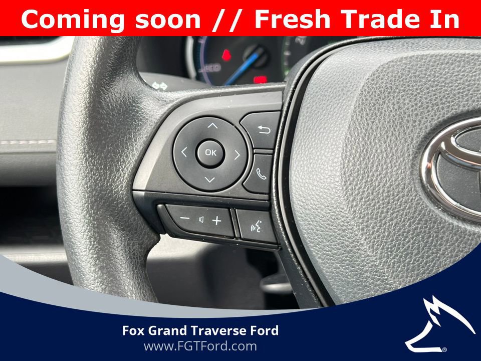 Used 2025 Toyota RAV4 XLE image 21